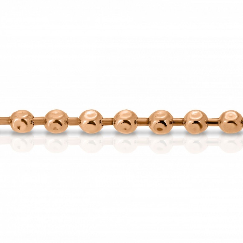 SPRING CUBE CHAINS