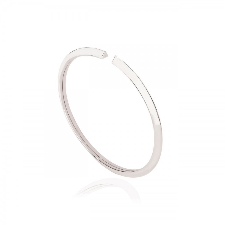 FLEXIBLE TRIANGULAR BANGLE